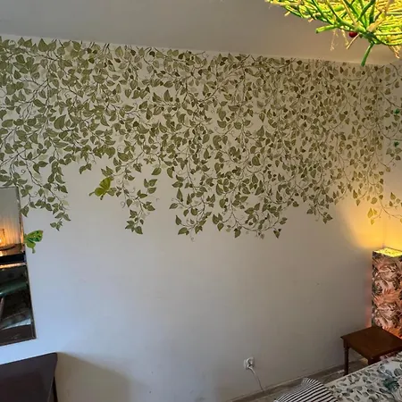 אכסניה House *